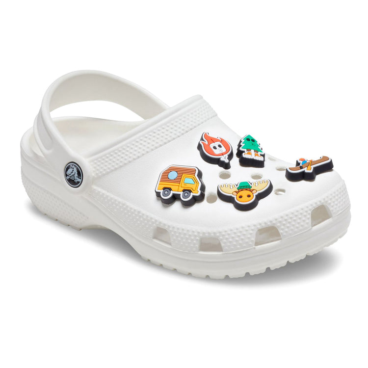 The Great Outdoors 5 Pack - Set di Charm Multicolore per Calzature Crocs 10012138 . CROCS 