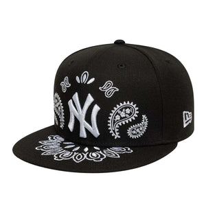 MLB Paisley 59FIifty Black New York Yankees - Cappellino con Visiera Nero / Bianco 60691178 . NEW ERA 