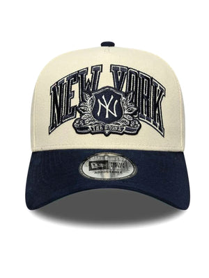 WORDMARK SUEDE E-FRAME NEW YORK YANKEES LIGHT TAN / NAVY - Cappellino con Visiera Beige 60915950 LTCNVY NEW ERA 