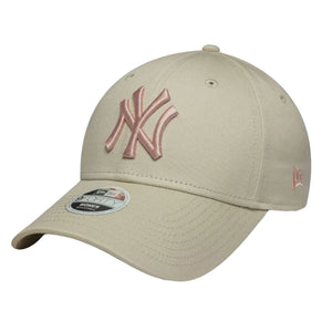 Female League Essential 9FORTY® New York Yankees - Stone / Light - Cappellino con Visiera Beige 60771733 STNPMP NEW ERA 