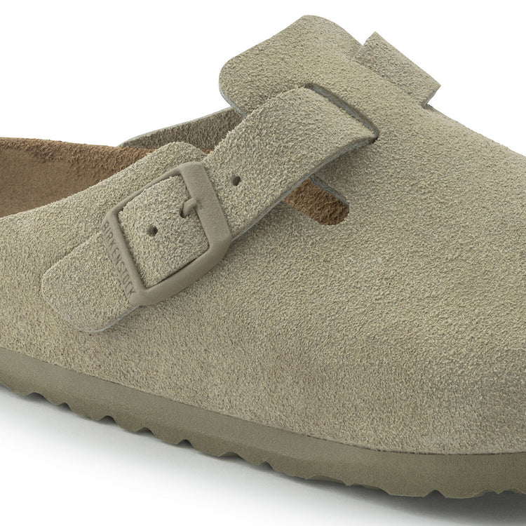 M' Boston Faded Khaki Suede Leather - Sandali Uomo Verdi 1025844 . BIRKENSTOCK 