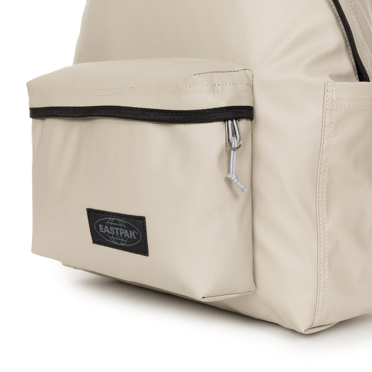 Day Pak'r Tarp Beige - Zaino Beige EK0A5BG48S41 . EASTPAK 