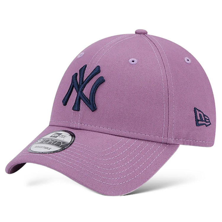 League Essential 9Forty New York Yankees Purple Hat - Cappellino con Visiera Viola 60364443  NEW ERA 