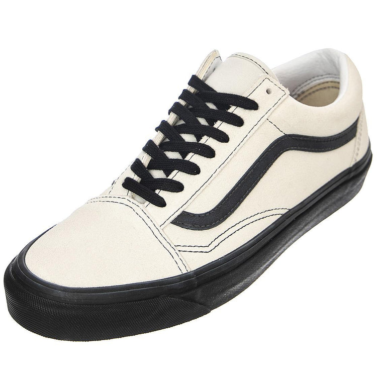  VN0A54F39XO1  VANS 