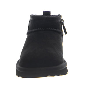 UGG Classic Ultra Mini Black - Scarpe Bambino/Bambina in Pelle Scamosciata Nera 1130750T BLK UGG 