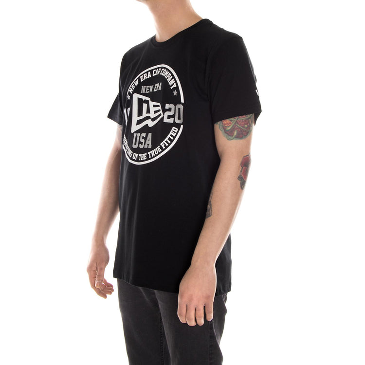 ROUNDAL FLAG TEE NEWERA BLACK 11372471  NEW ERA 
