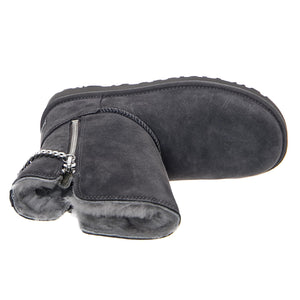  UGSCLSSPZCH1094983W  UGG 