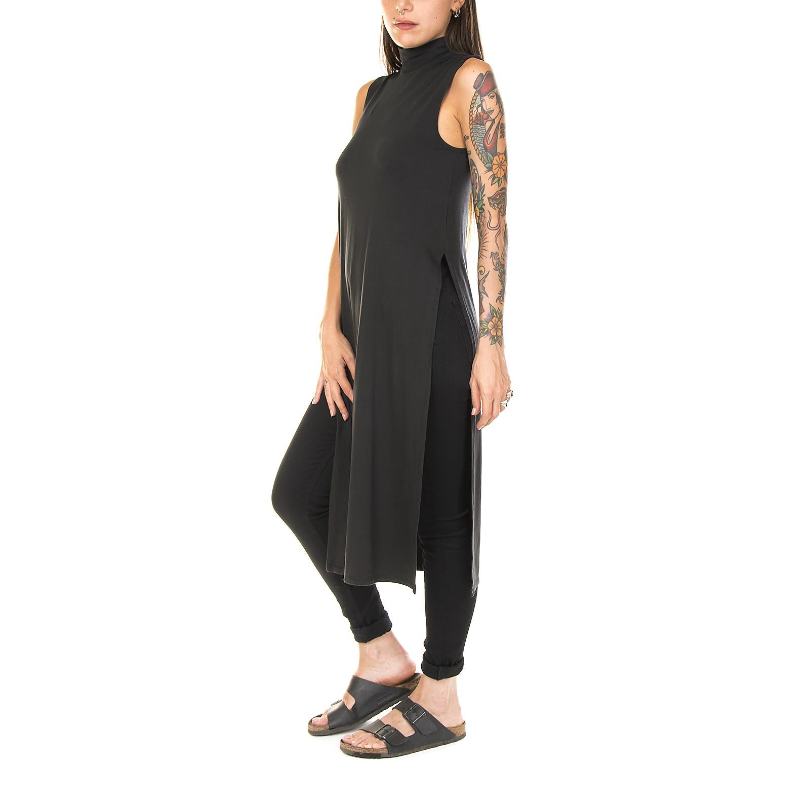 RIS-L65 RISE TUNIC-BLACK GCCRISE TUNIC-BLACK  GROCERIES 