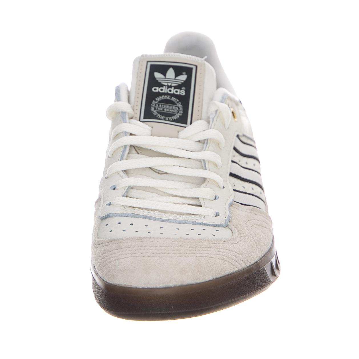  BD7626  ADIDAS 