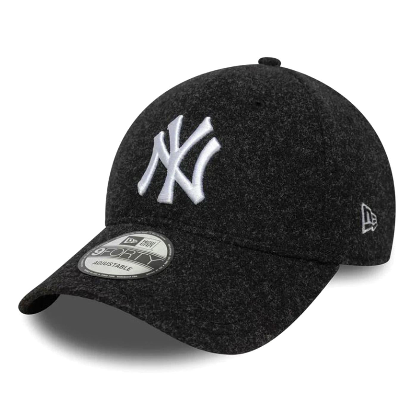 Melton Wool 9FORTY® New York Yankees Black / White - Cappellino con Visiera Uomo Nero / Bianco 60758970 BLKWHI NEW ERA 