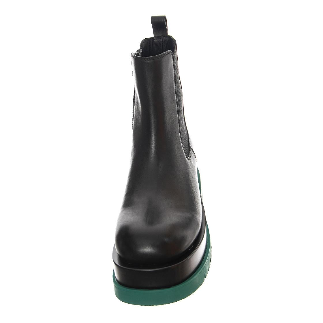  JCSJCD061102-BLA  JEFFREY CAMPBELL 