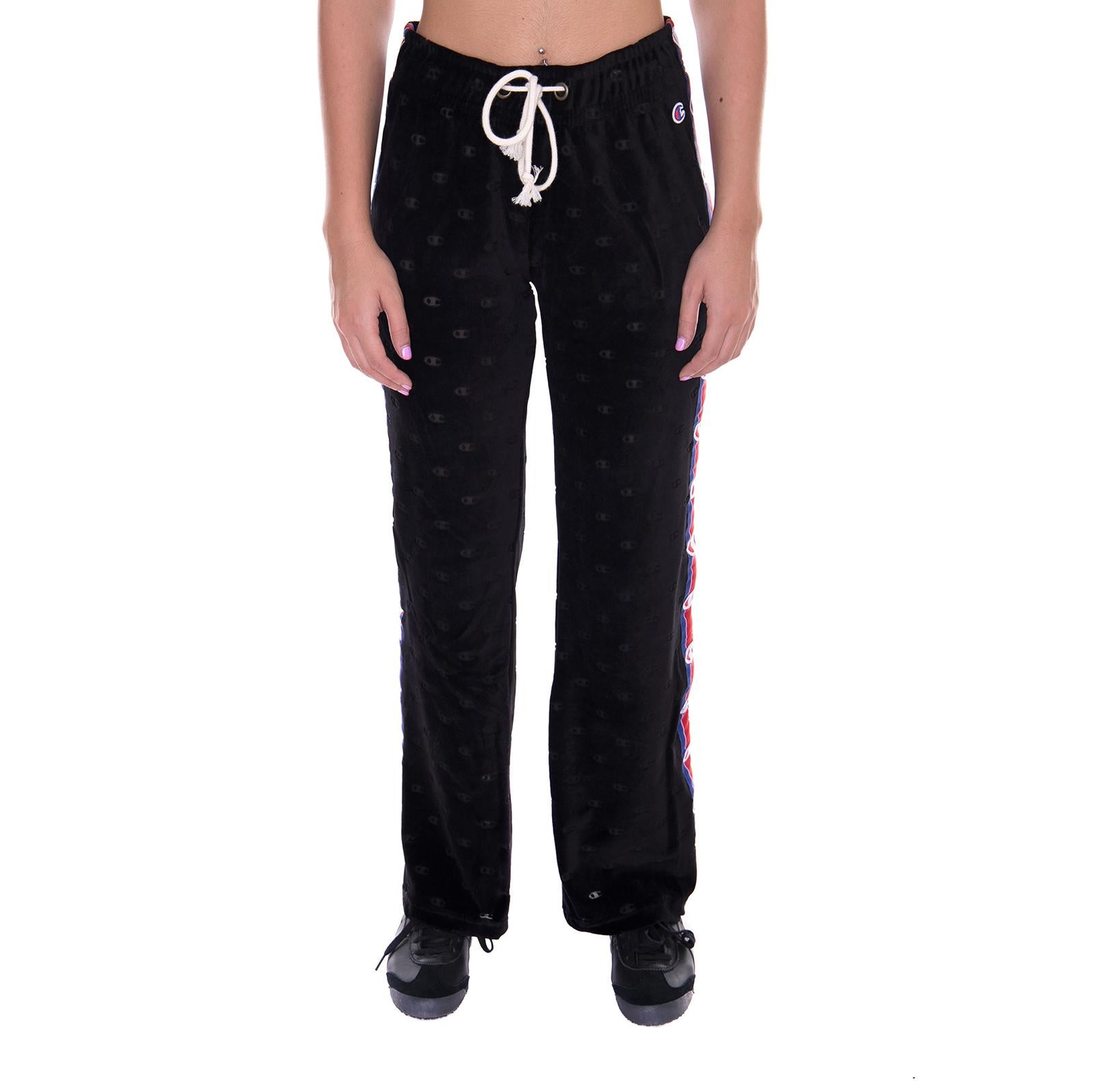  111048-KL001  CHAMPION 