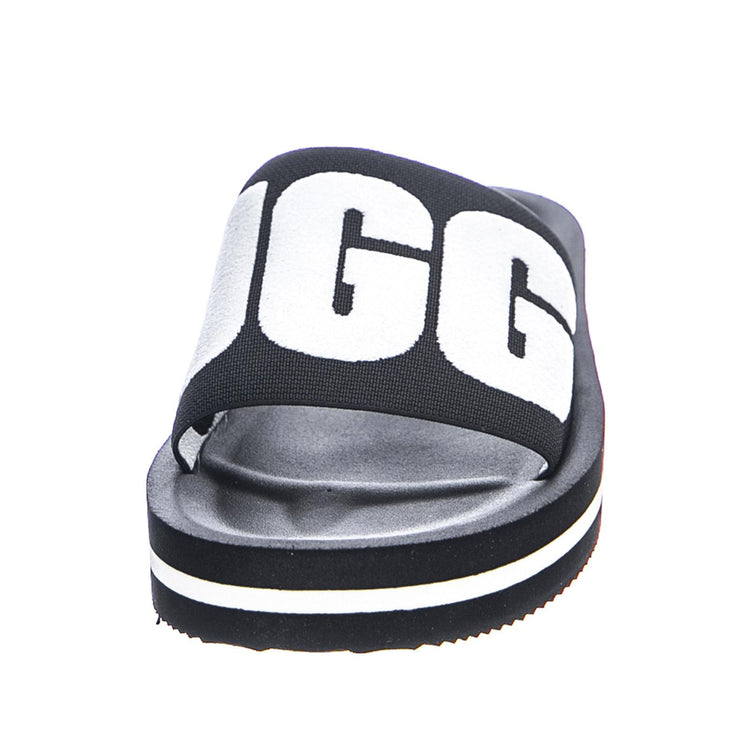  UGSZUMABK1099833W  UGG 