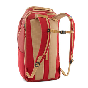 Black Hole Pack 32L Touring Red - Zaino Rosso 49302-TGRD  PATAGONIA 