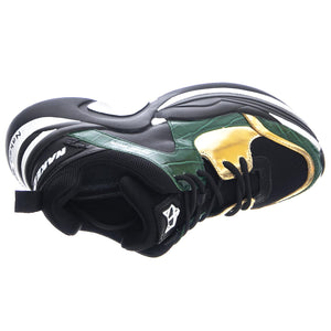  NWSTRACK-GRNCR  NAKED WOLFE 