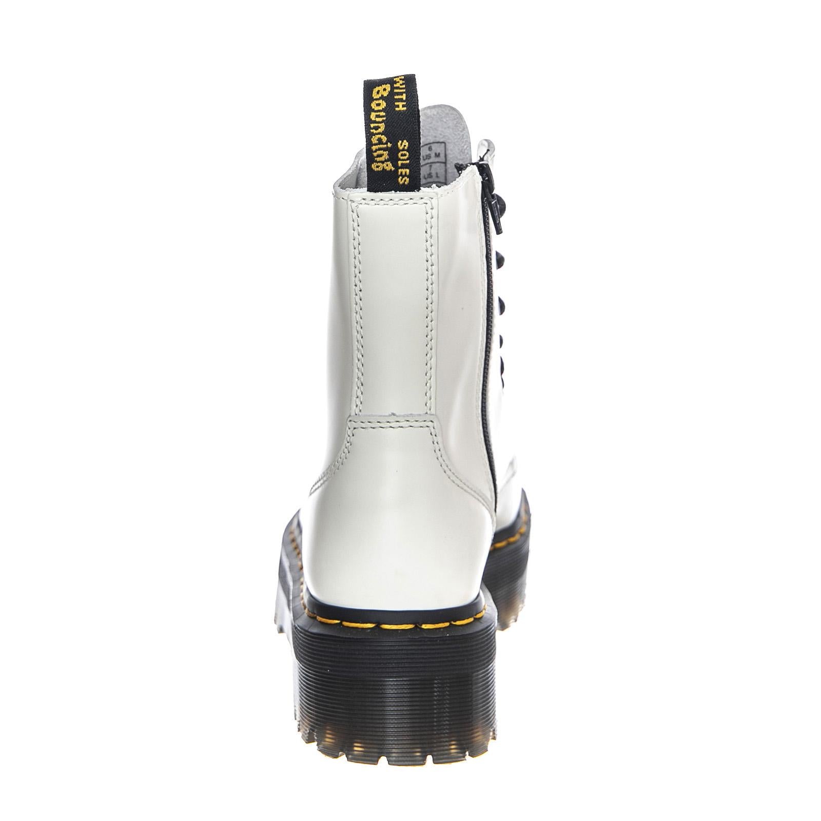  DMSJADONWH15265100  DR.MARTENS 