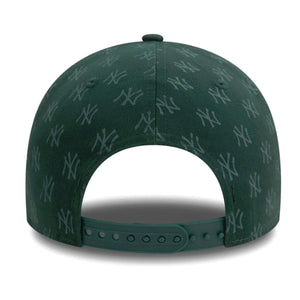 9Twenty New York Yankees Team Momogram - Cappellino con Visiera Verde 60580848  NEW ERA 