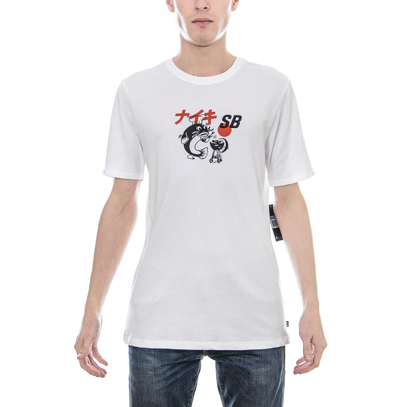 M NK SB DRY TEE BBQ FISH WHITE 912184-100  NIKE 
