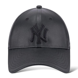 Female PU 9Forty New York Yankees Black / Black Hat - Cappellino con Visiera Nero 60364301  NEW ERA 