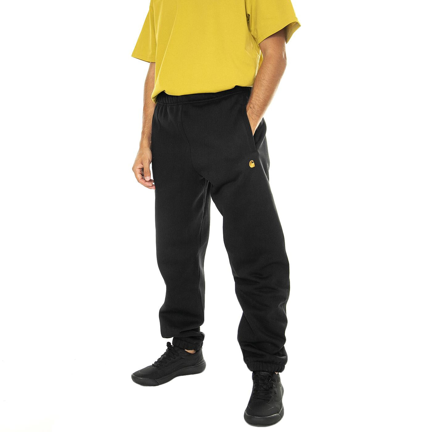 Chase Sweat Pant Black / Gold - Pantaloni Jogging Uomo Neri I033667.00FXX . CARHARTT WIP 