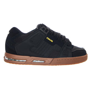 Sabre Onyx/Gum - Scarpe Stringate Uomo Nere GBSABR 20634 GLOBE 