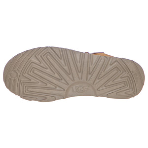  UGMNEUUNLCN1020369M  UGG 