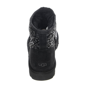  UGSCLMSNLBK1113494W  UGG 
