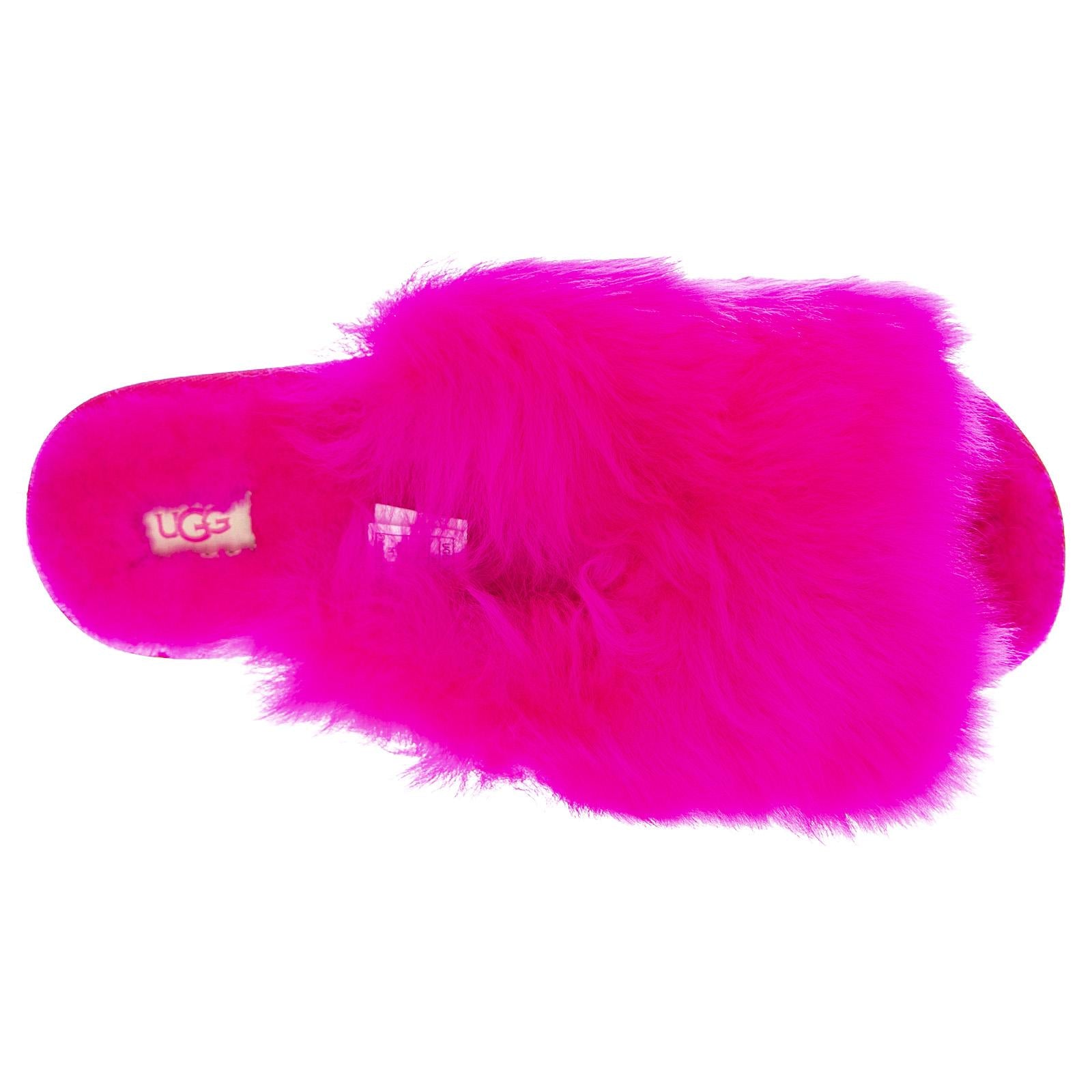  UGSFUZZRCR1108917W  UGG 