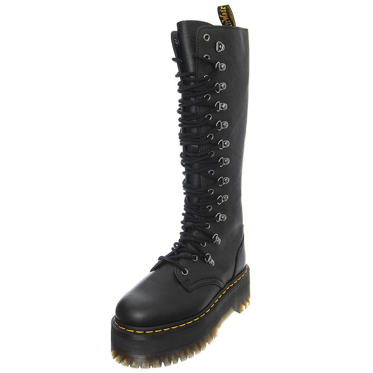  26899001  DR.MARTENS 