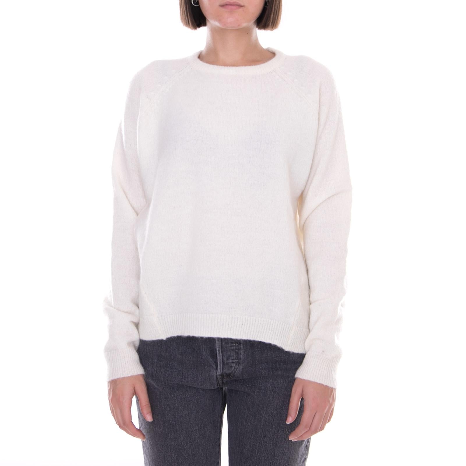  151590136-WHT  MINIMUM 