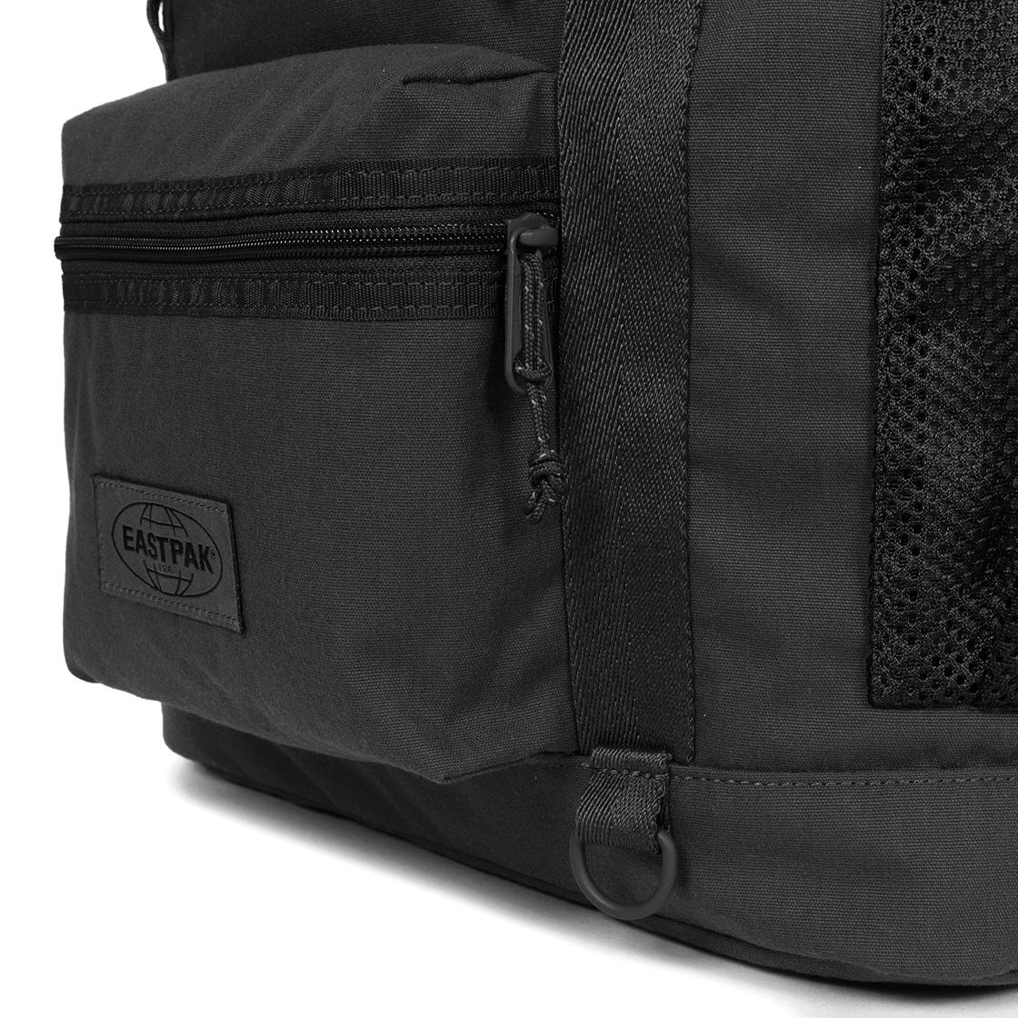  EK0A5B8WK711  EASTPAK 