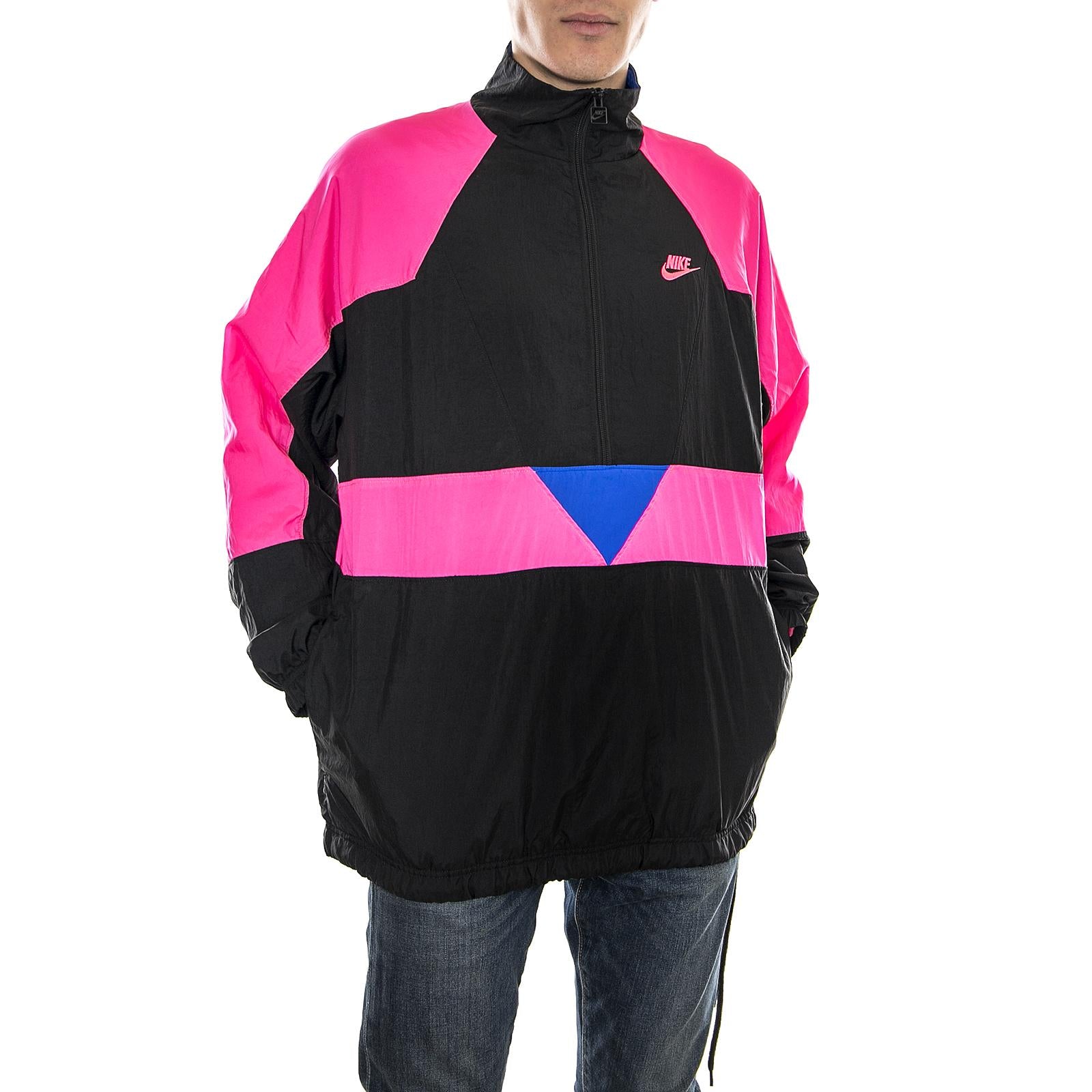 M NSW NIKE WOVEN VW JKT BLACK/HYPER PINK/HYPER ROYAL/HYPER PINK AJ2299-010  NIKE 