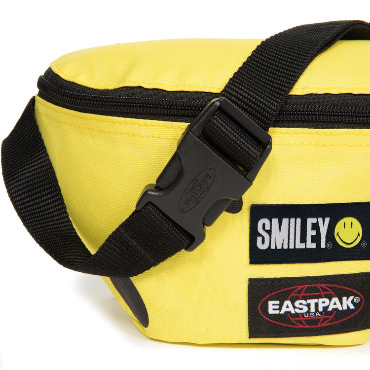 Springer Smiley Yellow Hip Bag EK074A92  EASTPAK 