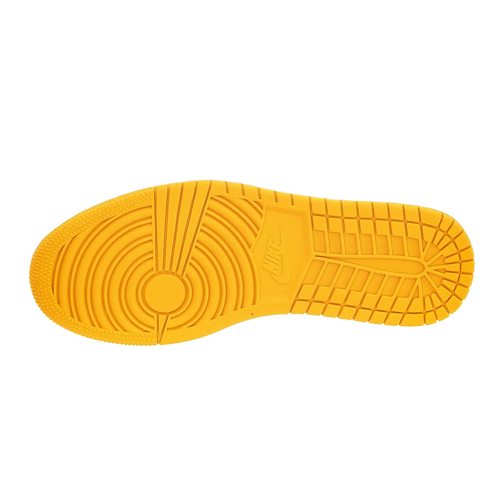  554724-081  NIKE 