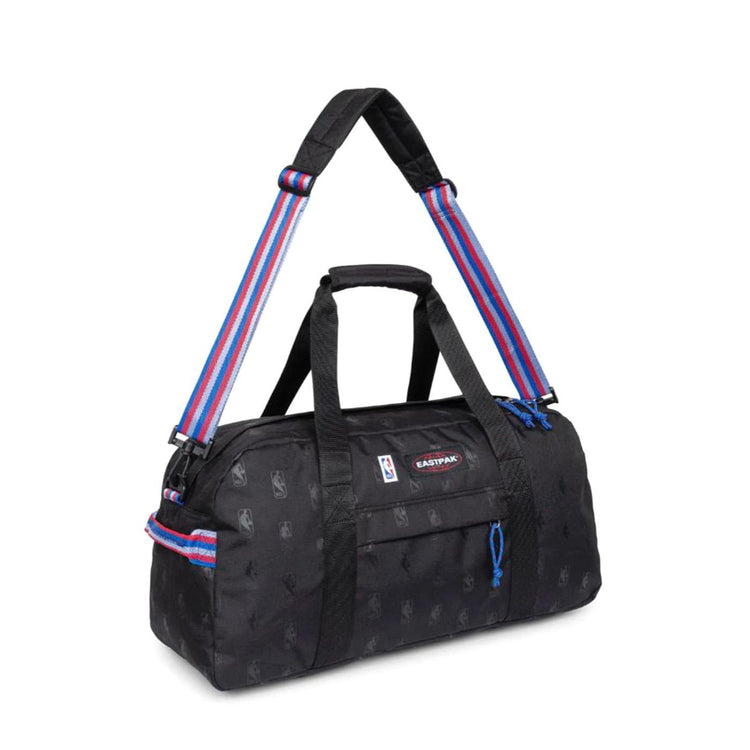 Stand Cabin Nba Logo -- Borsa da Viaggio Nera EK0A5BMP 5Z51 EASTPAK 
