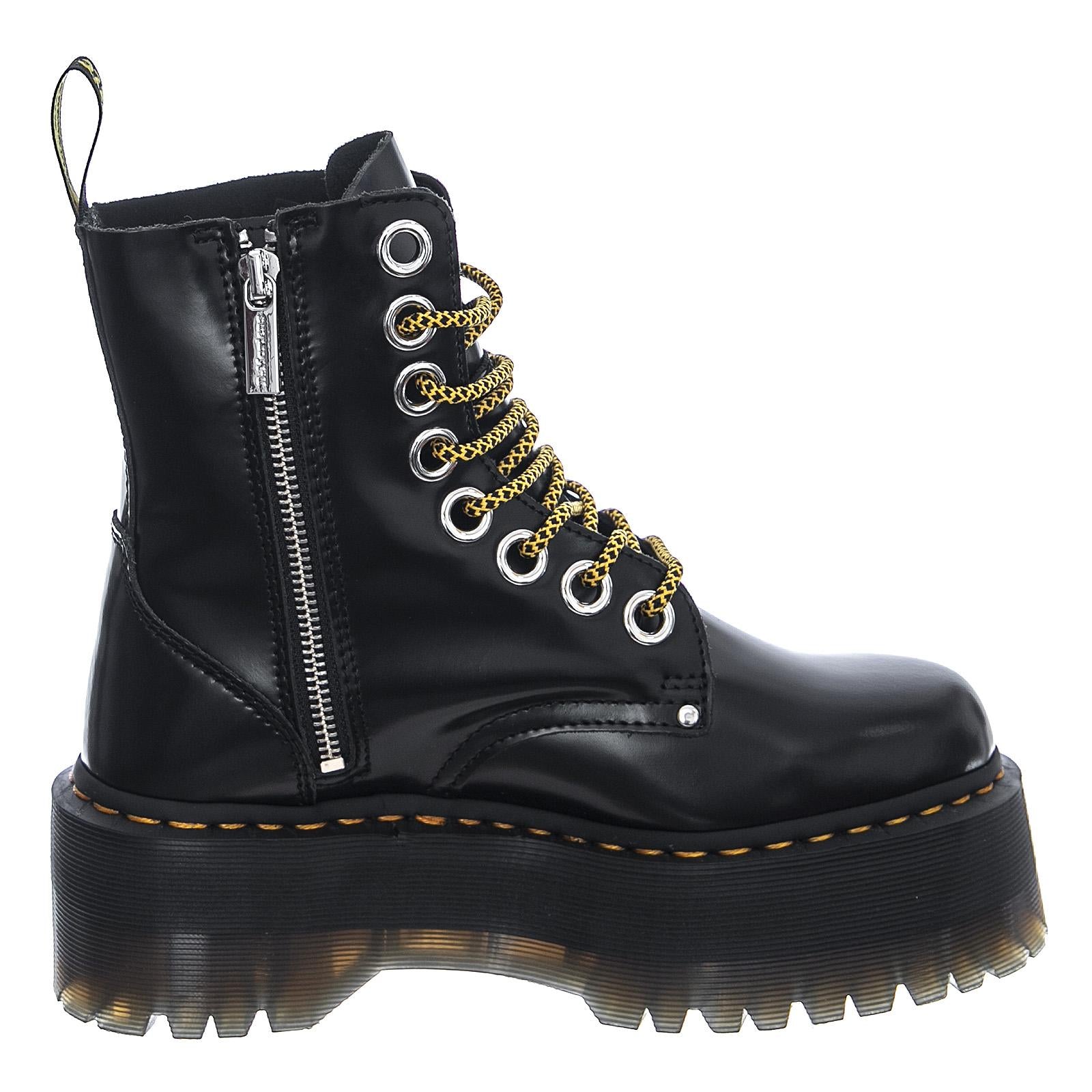  DMSJADMBKBU25566001  DR.MARTENS 