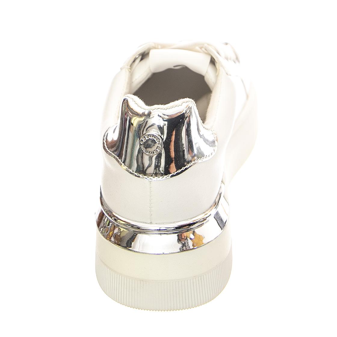  SMPGLACIAL-WHTSIL  STEVE MADDEN 