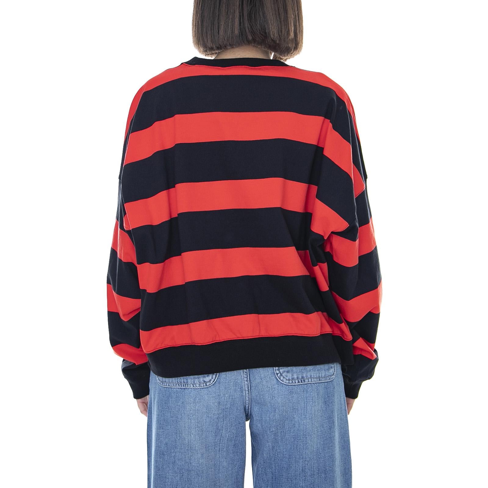  111589-RS046  CHAMPION 