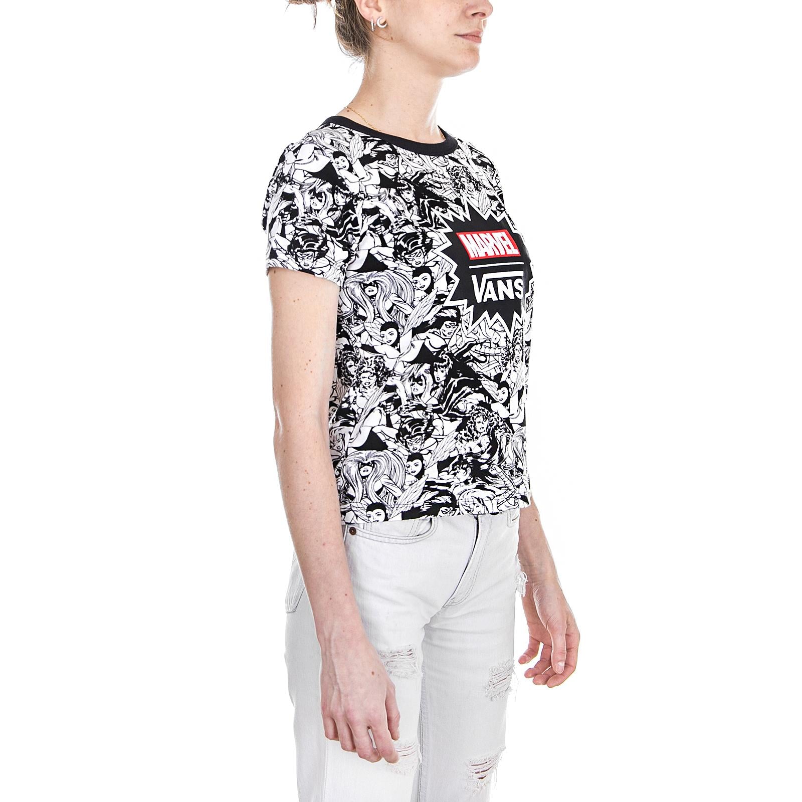 WM MARVEL WOMEN BABY T-SHIRT - Black VA3QXUBLK  VANS 