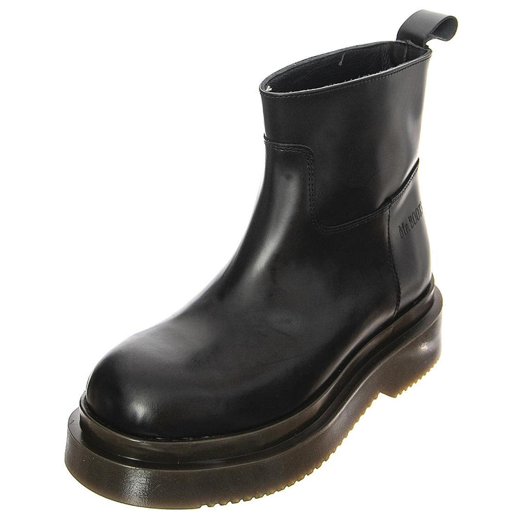  BTSTBOOT08.BKS  MR BOOTS 