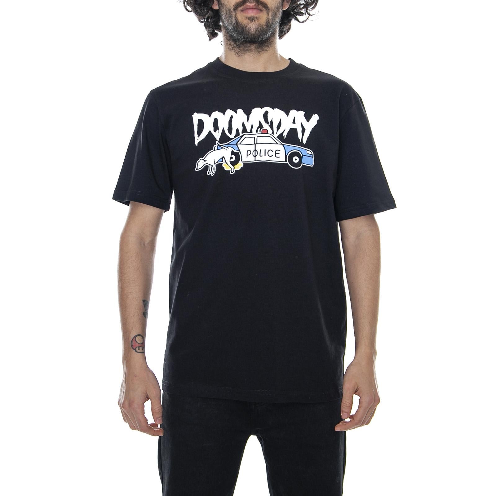  TSH0132BLK  DOOMSDAY 