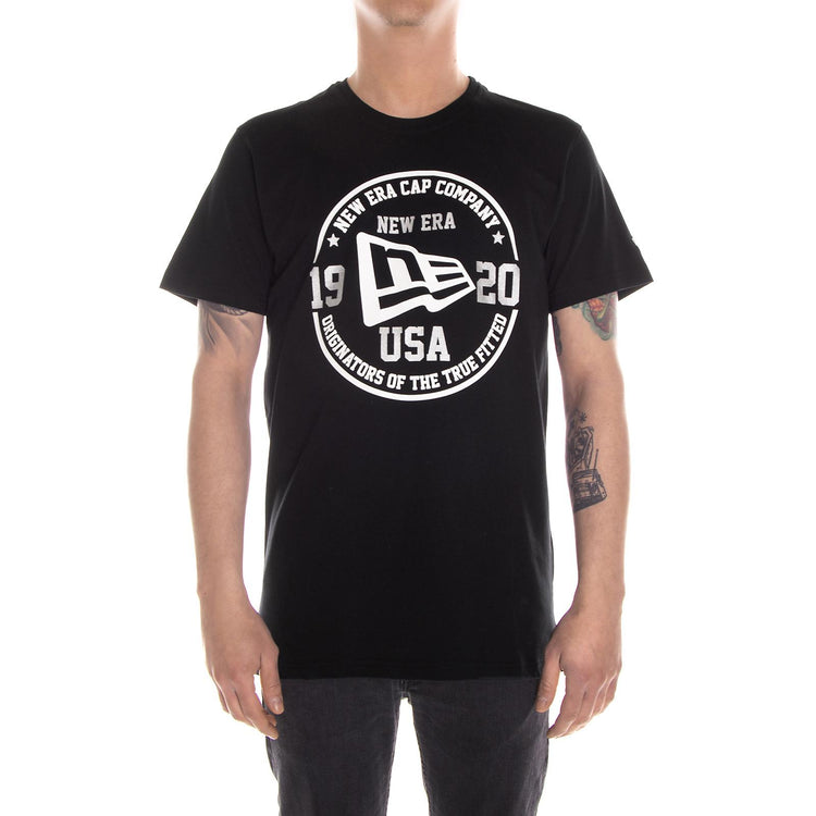 ROUNDAL FLAG TEE NEWERA BLACK 11372471  NEW ERA 