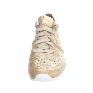  UGSTYESGD1019058W  UGG 