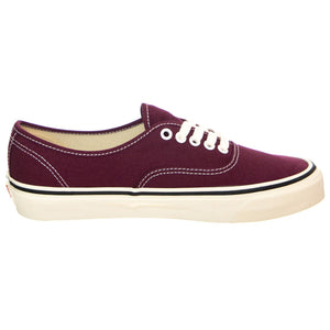 UA Authentic 44 DX (Anaheim Factory) OG Burgundy - Scarpe Stringate Profilo Basso Uomo Bordeaux VN0A38ENQA61  VANS 