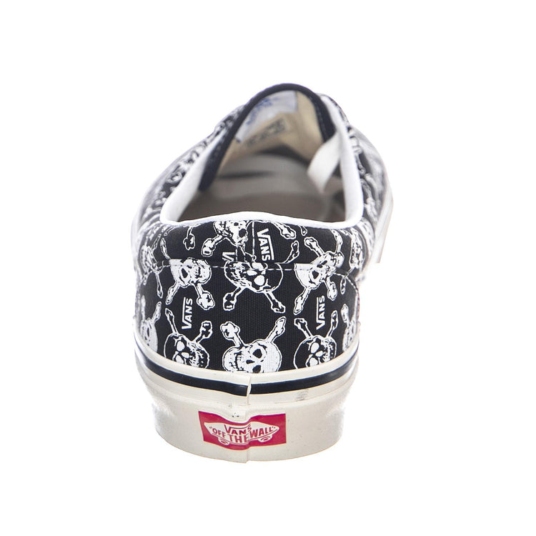  VN0A2RR1X7Y1  VANS 
