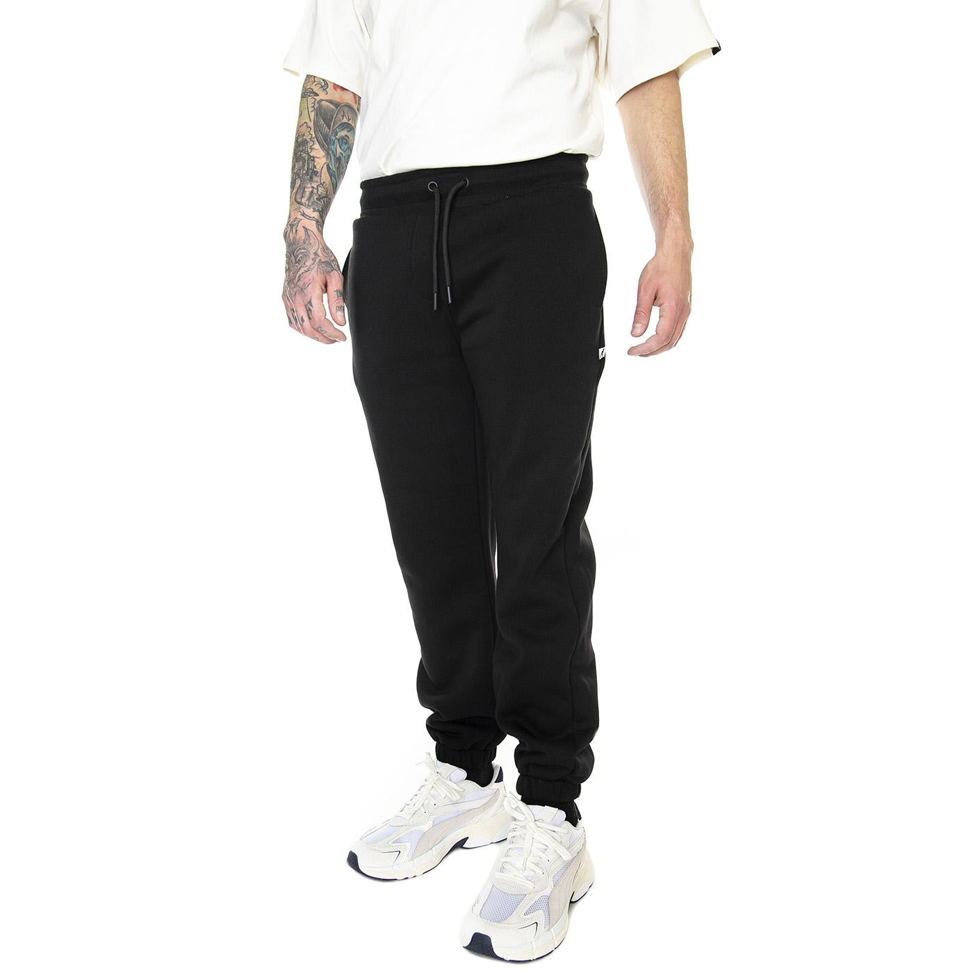 Essential Black - Pantaloni Sportivi Uomo Neri KAF22USPA105-99  KANGOL 