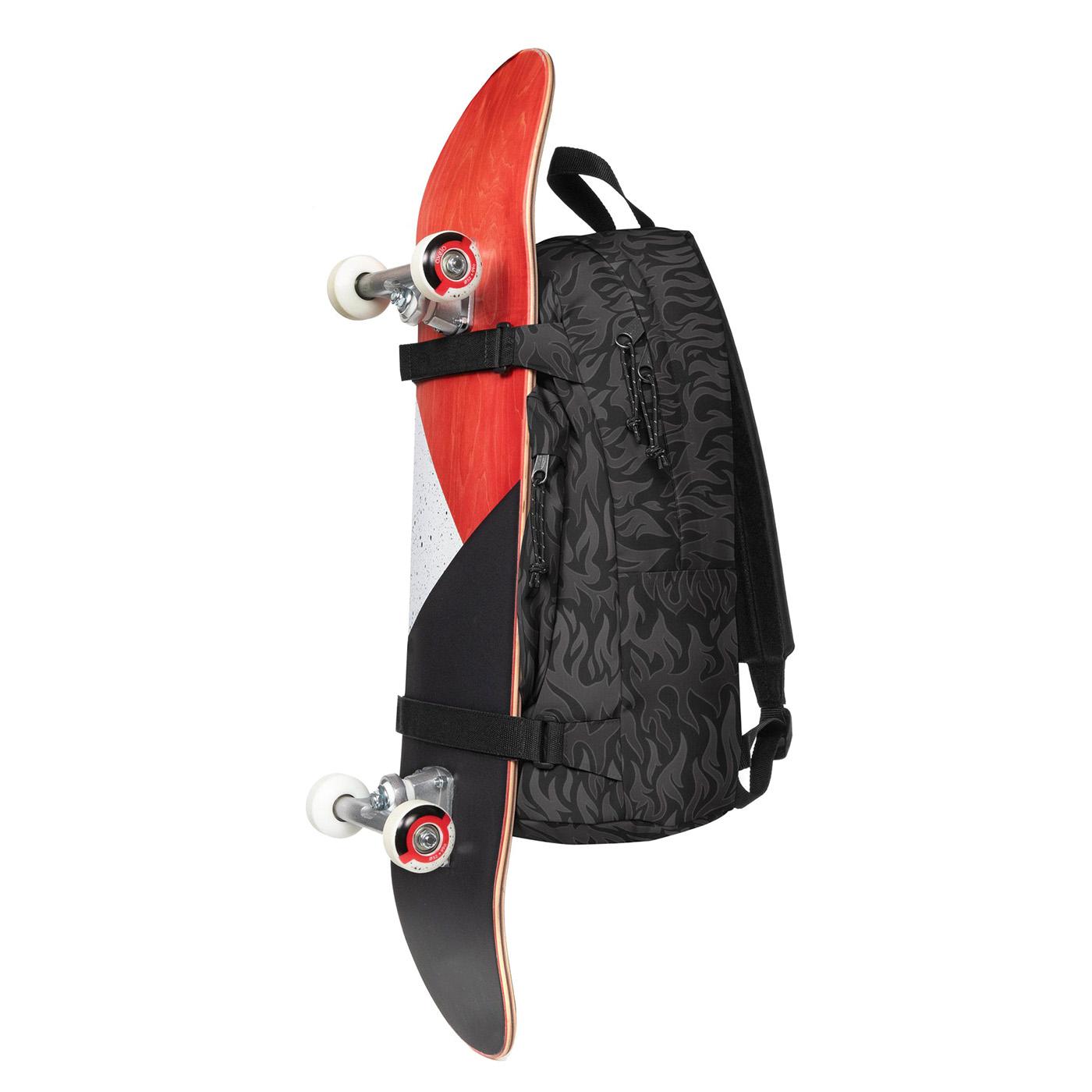 Skate Pak'R Skate Flames - Zaino Nero / Multicolore EK0A5BEN7A71  EASTPAK 