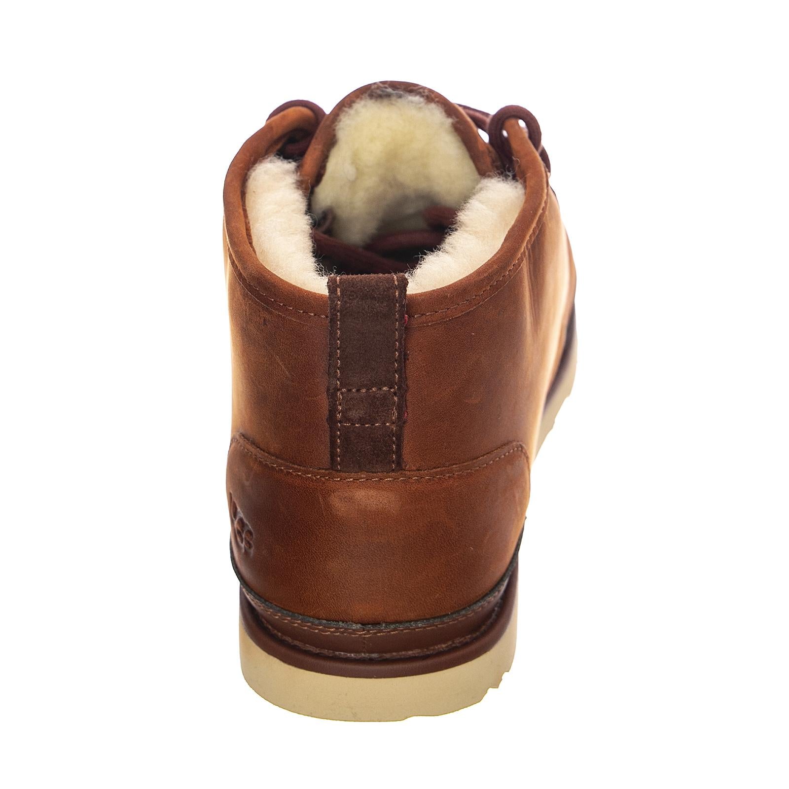  UGMNEUMWPCN1017254M  UGG 