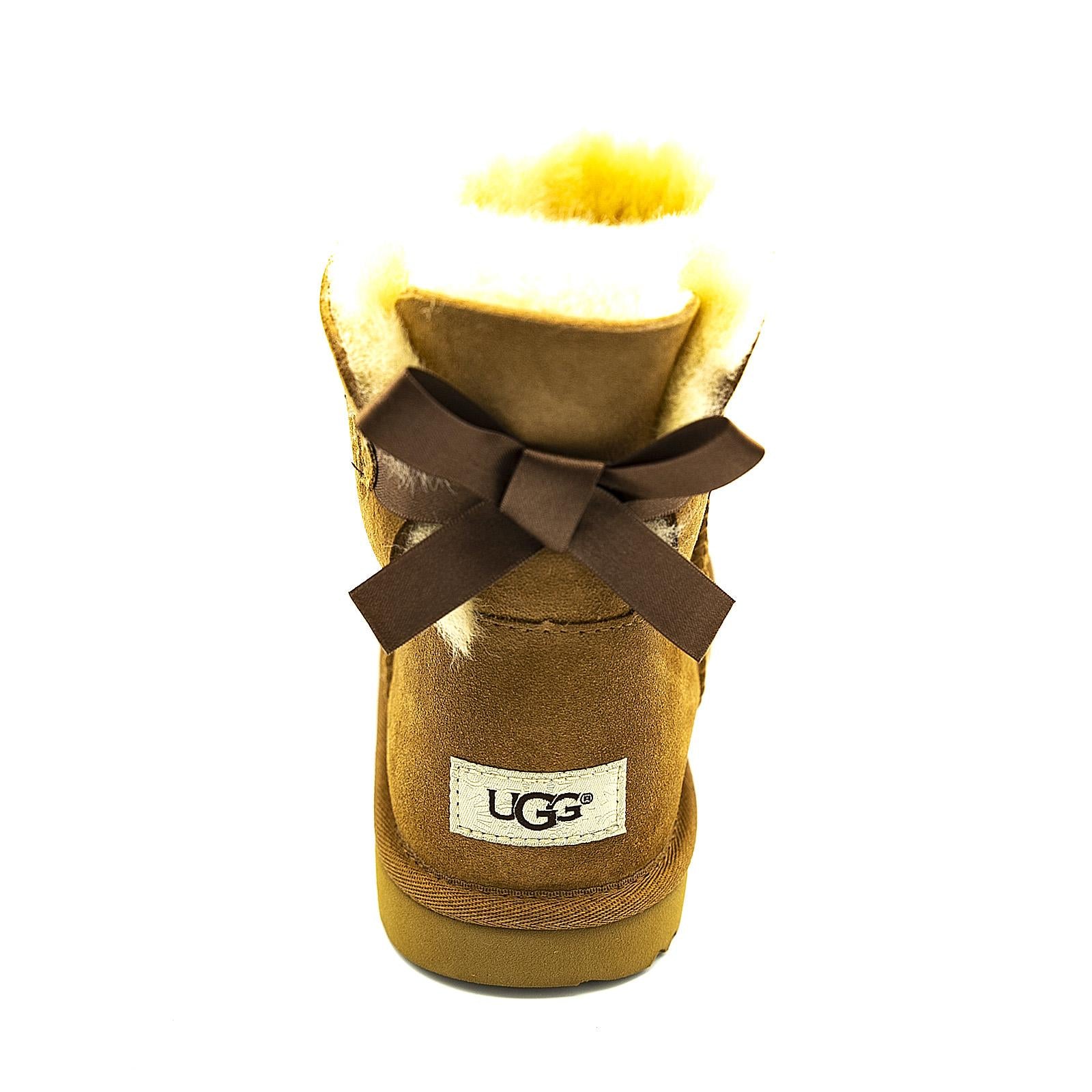  1017397K-BOW  UGG 