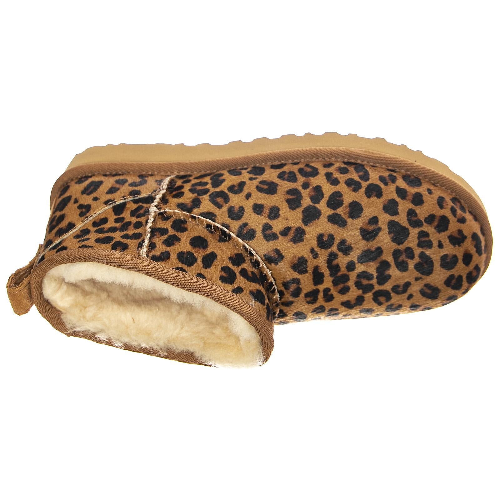  UGSCLUMLN1117533W  UGG 